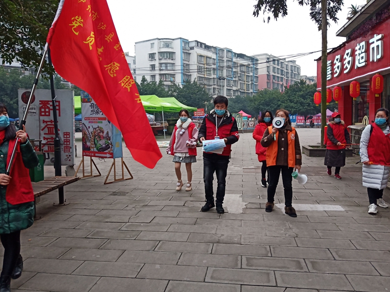 玉蟾街道怡园社区开展小区小喇叭宣传.jpg