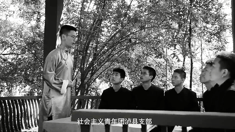 献礼中国共青团成立100周年——《青春，走起来》