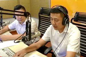 听民声•纳民意•解民忧•话发展——县委副书记、县长肖刚率队做客《阳光政务》